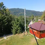 на пагорбі * Mykulychyn