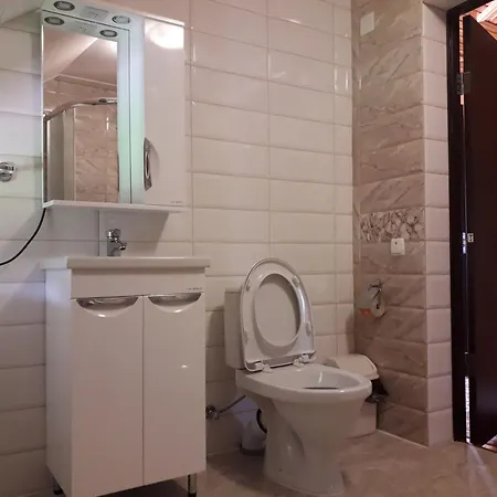 на пагорбі Микуличин