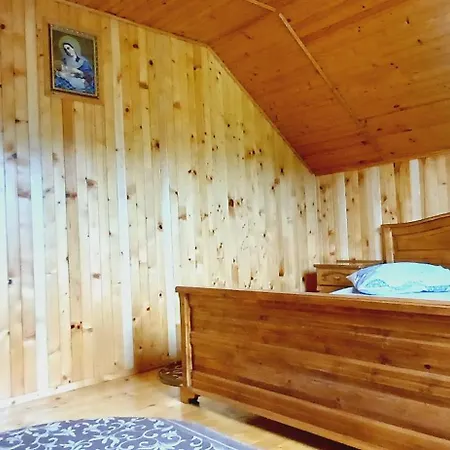 на пагорбі Летний дом *