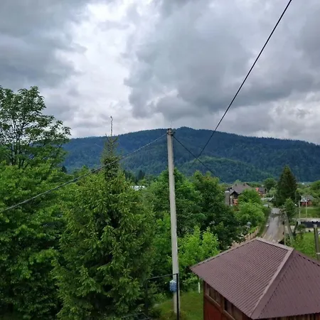 Casa de Campo на пагорбі Mykulychyn