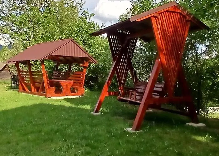 на пагорбі ميكوليتشن
