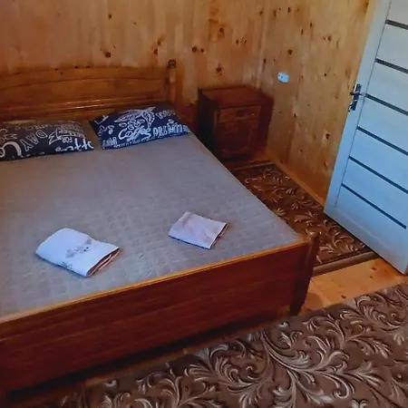 на пагорбі